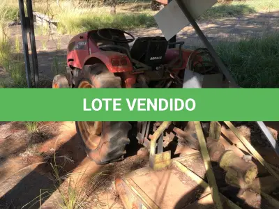 LOTE 016 - TRATOR 4100
