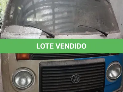 LOTE 030 - KOMBI