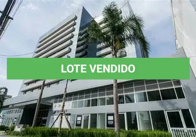 LOTE 032 - A sala comercial nº 610 do Condomínio Hom Lindóia, na Av. Assis Brasil nº 3535, no sexto pavimento