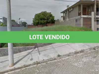 LOTE 025 - Um terreno sem benfeitorias, sem numeração, com o respectivo terreno situado no bairro Rincão, localizado no quarteirão formado pelas ruas Professor Rolf Gehlen, Alagoas, Cururipe e Brasil, constituído do lote 05 da quadra C do loteamento Residencial Alto Petrópolis, com área de 301,11m²