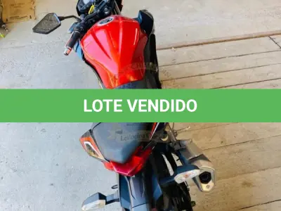 LOTE 007 - KAWASAKI/Z300, fabricação/modelo 2017/2018, placa QIT 9J46, cor laranja.