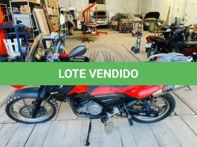 LOTE 009 - BMW/G 650 GS, fabricação/modelo 2012/2013, placa LQR 7616, cor vermelha