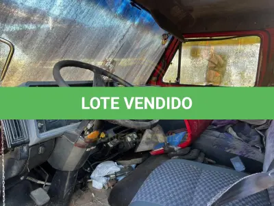 LOTE 003 - VOLKSWAGEN – 8-140 2p (diesel), fabricação/modelo 1995/1995, cor: vermelha (sem chave)