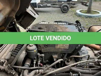 LOTE 002 - Caminhão M.Benz/Accelo 815 CE, diesel, cor branca, carroceria fechada/cabine estendida, fabricação/modelo 2021/2022 (sem chave)
