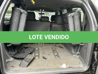 LOTE 003 - Toyota Land Cruiser Prado 3.0 4x4 TB Diesel Aut