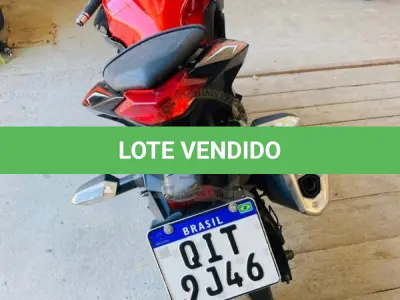 LOTE 007 - KAWASAKI/Z300, fabricação/modelo 2017/2018, placa QIT 9J46, cor laranja.