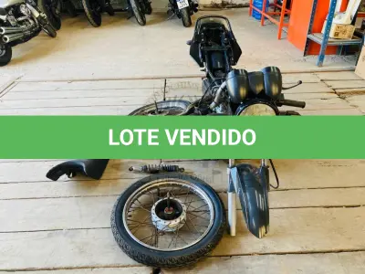LOTE 011 - YAMAHA/YBR 125 FACTOR K1, fabricação/modelo 2014/2015, placa QHI 9A73, cor vermelha