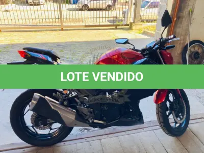 LOTE 007 - KAWASAKI/Z300, fabricação/modelo 2017/2018, placa QIT 9J46, cor laranja.