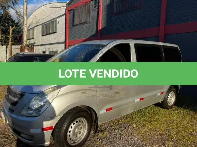 LOTE 004 - H1 Starex SVX 2.4 16V, fabricação/modelo 2008/2009