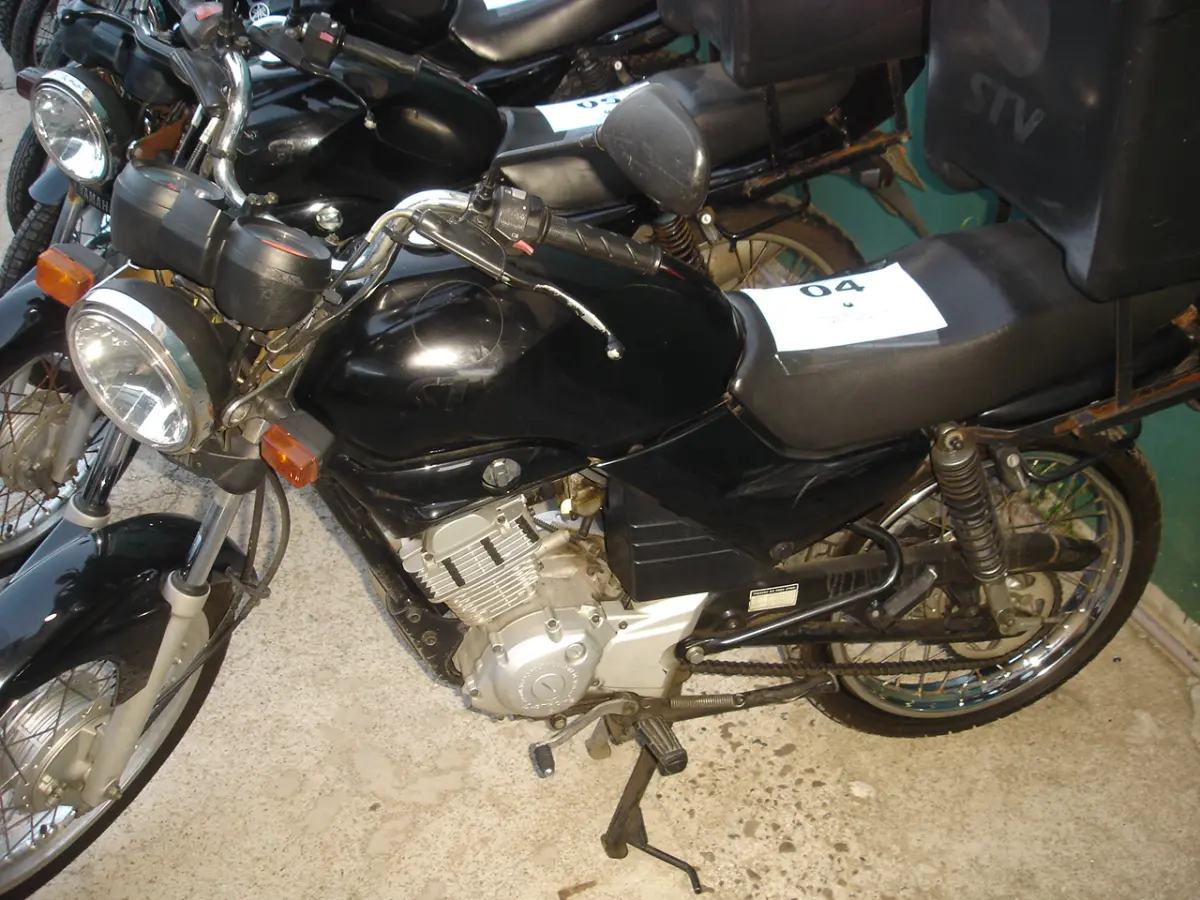 LOTE 004 - YAMAHA - YBR 125 K