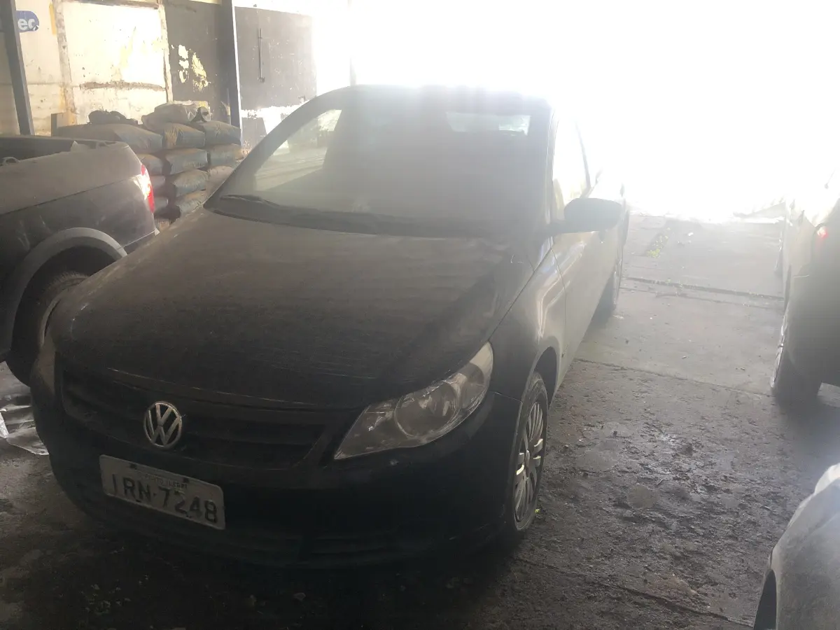 LOTE 002 - VW/gol 1.0, placas IRN 7248, ano/modelo 2011/2011