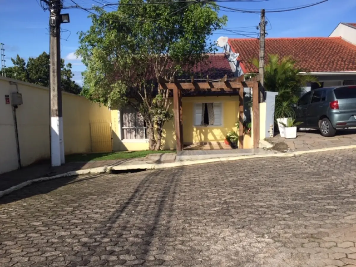 LOTE  - Leilão de casa no condomínio Alto Uruguai