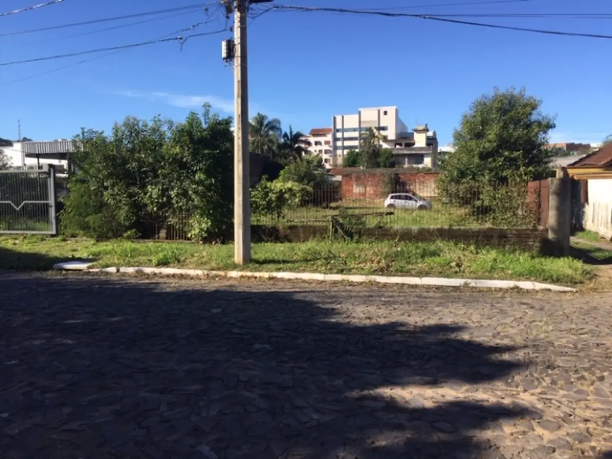 LOTE 1 - Terreno no Bairro Industrial