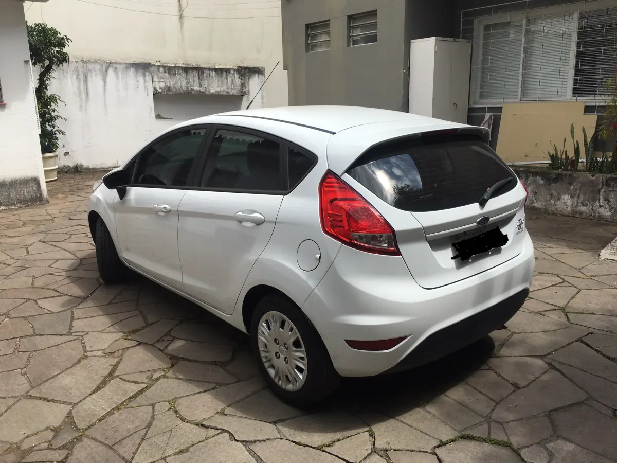 LOTE 1 - Ford fiesta