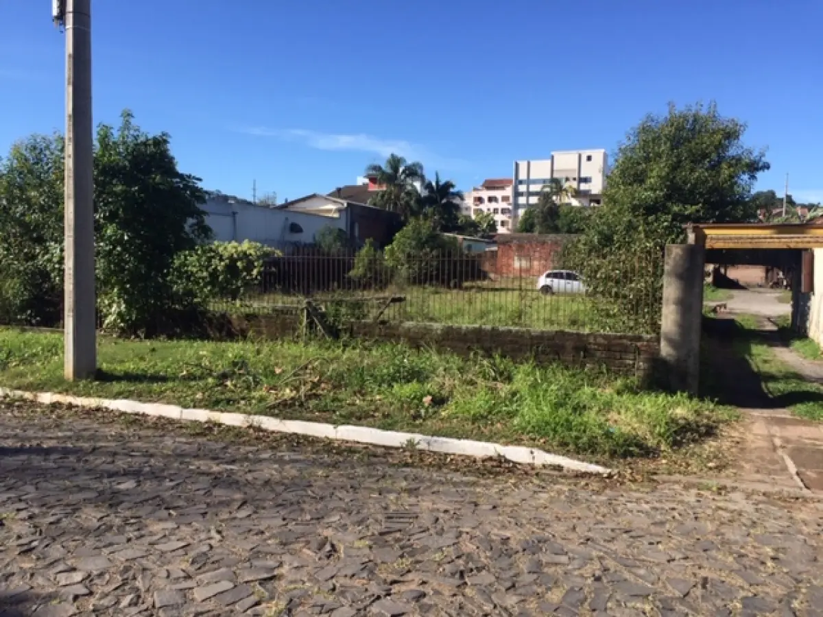 LOTE 1 - Terreno no Bairro Industrial