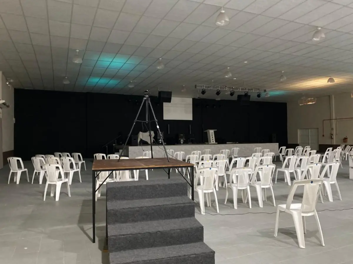 LOTE  - Ótimo prédio de aproximadamente 1000m²