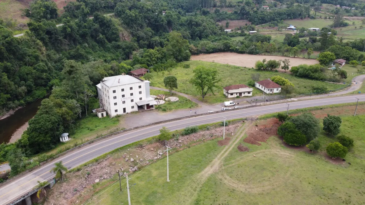 LOTE  - GRANDE IMOVEL DE 125.000M² EM ENCANTADO
