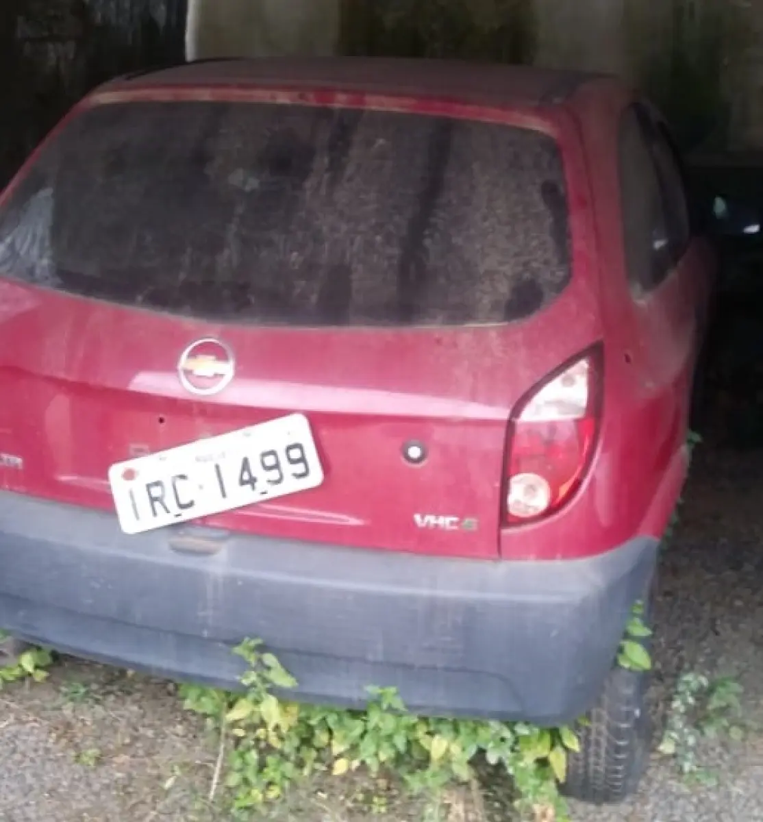 LOTE 4 - Automóvel Celta 2P Life, 10/11, cor vermelha, placa IRC 1499