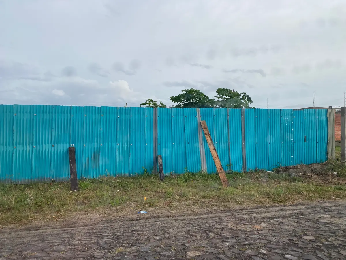 LOTE 004 - lote 7 da quadra K-7, na Praia Noiva do Mar, distrito de Capão da Canoa, mun.de Osório