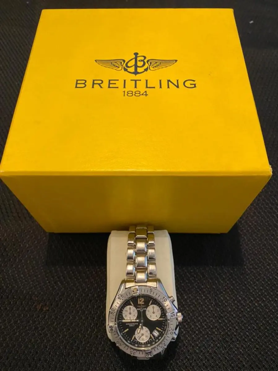 LOTE 002 - RELOGIO BREITILING QUARTZ - Cronograph Colt A53035