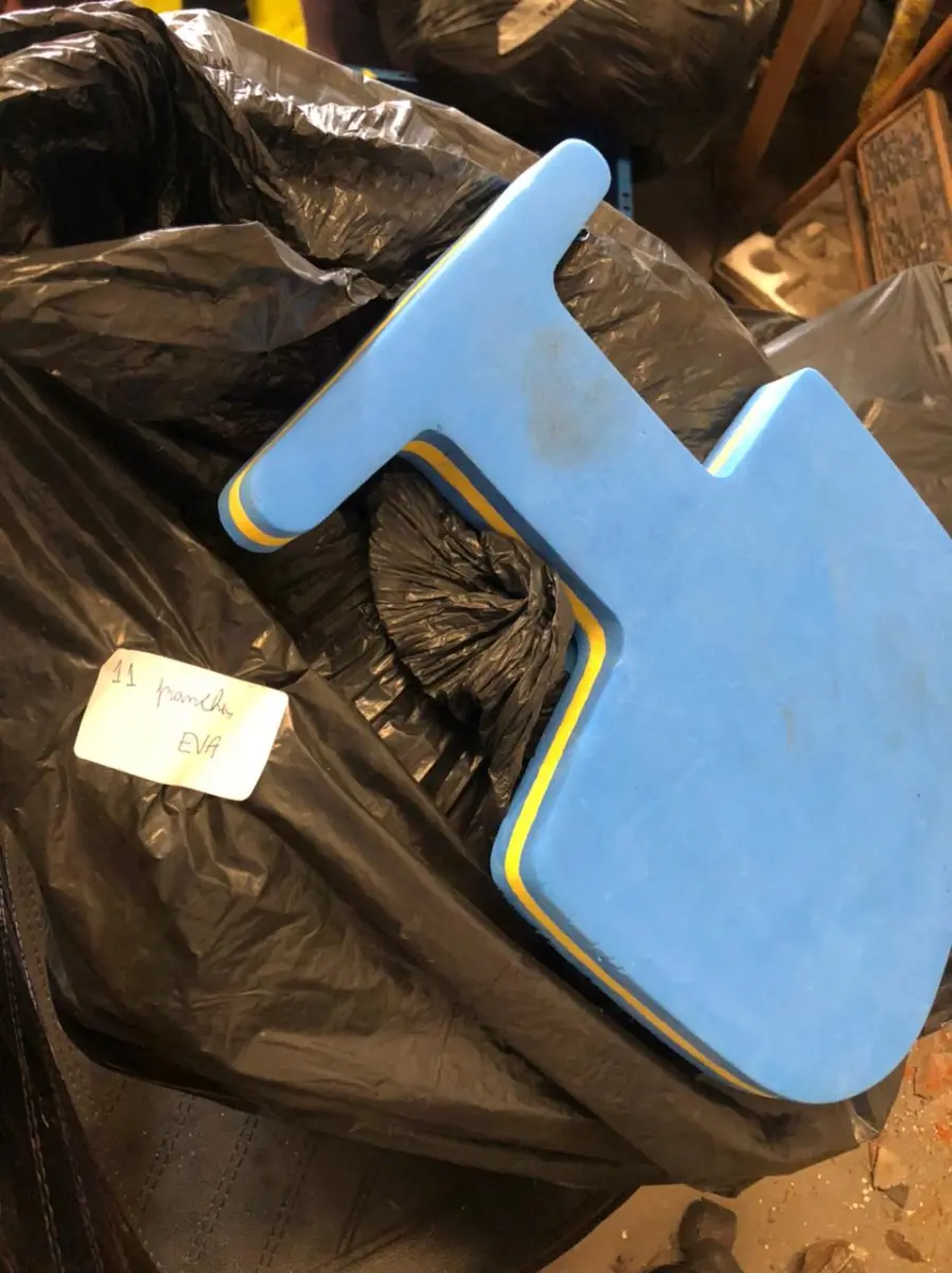 LOTE 096 - pranchas de eva