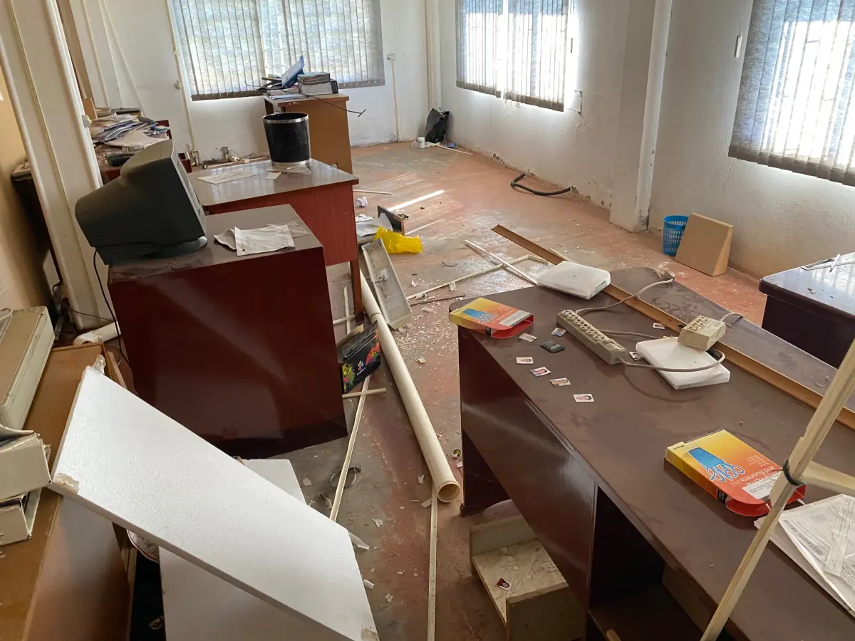 LOTE 001 - LOTE ENGLOBADO DE TODA A FÁBRICA