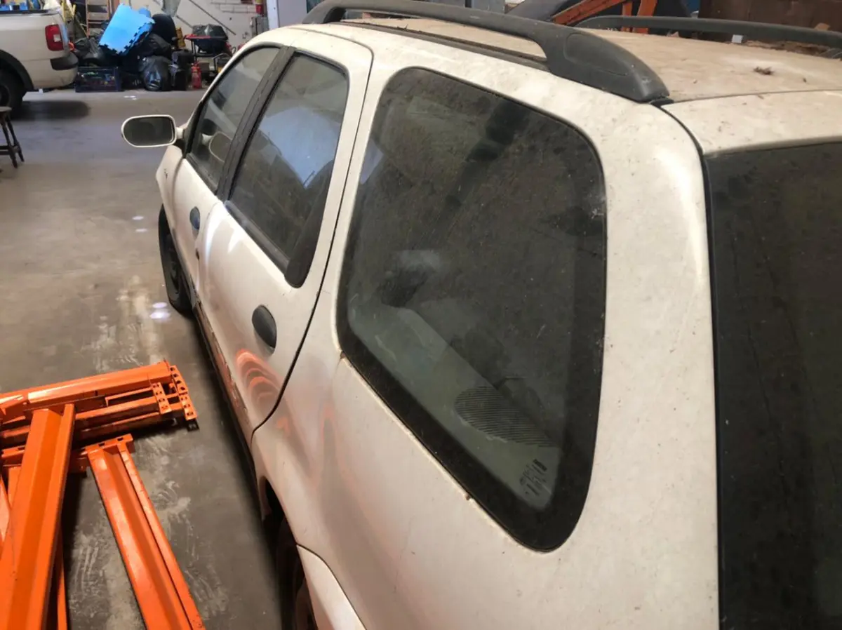 LOTE  - FIAT/ PALIO WEEKEND ELX 2001