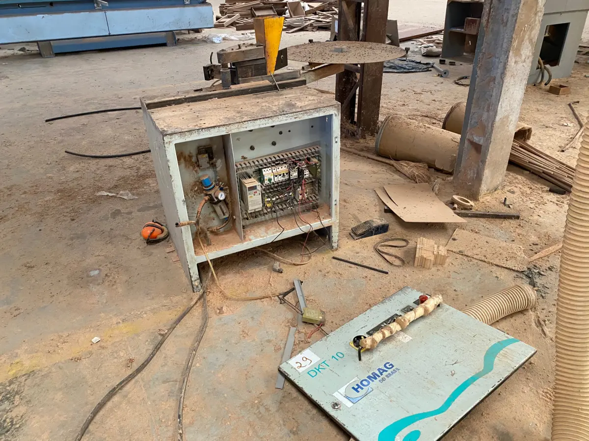 LOTE 001 - LOTE ENGLOBADO DE TODA A FÁBRICA