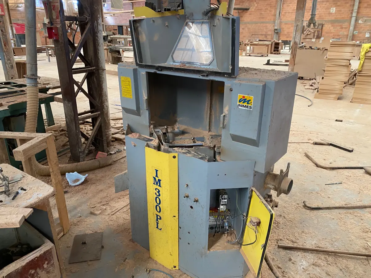 LOTE 017 - destopadeira