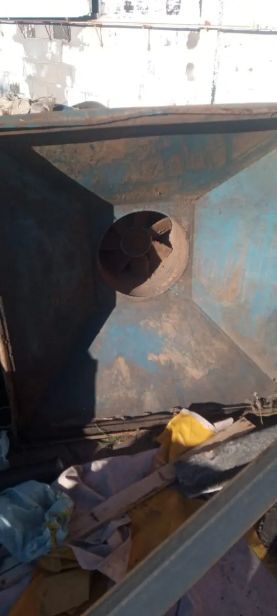 LOTE 001 - Lote englobado de todos os itens do leilão