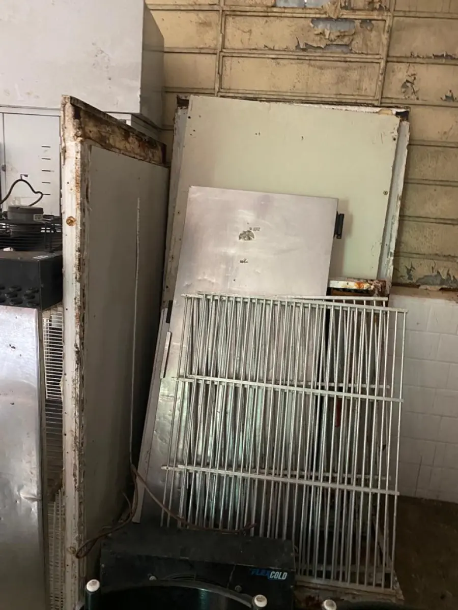 LOTE  - EQUIPAMENTOS P/LANCHERIA