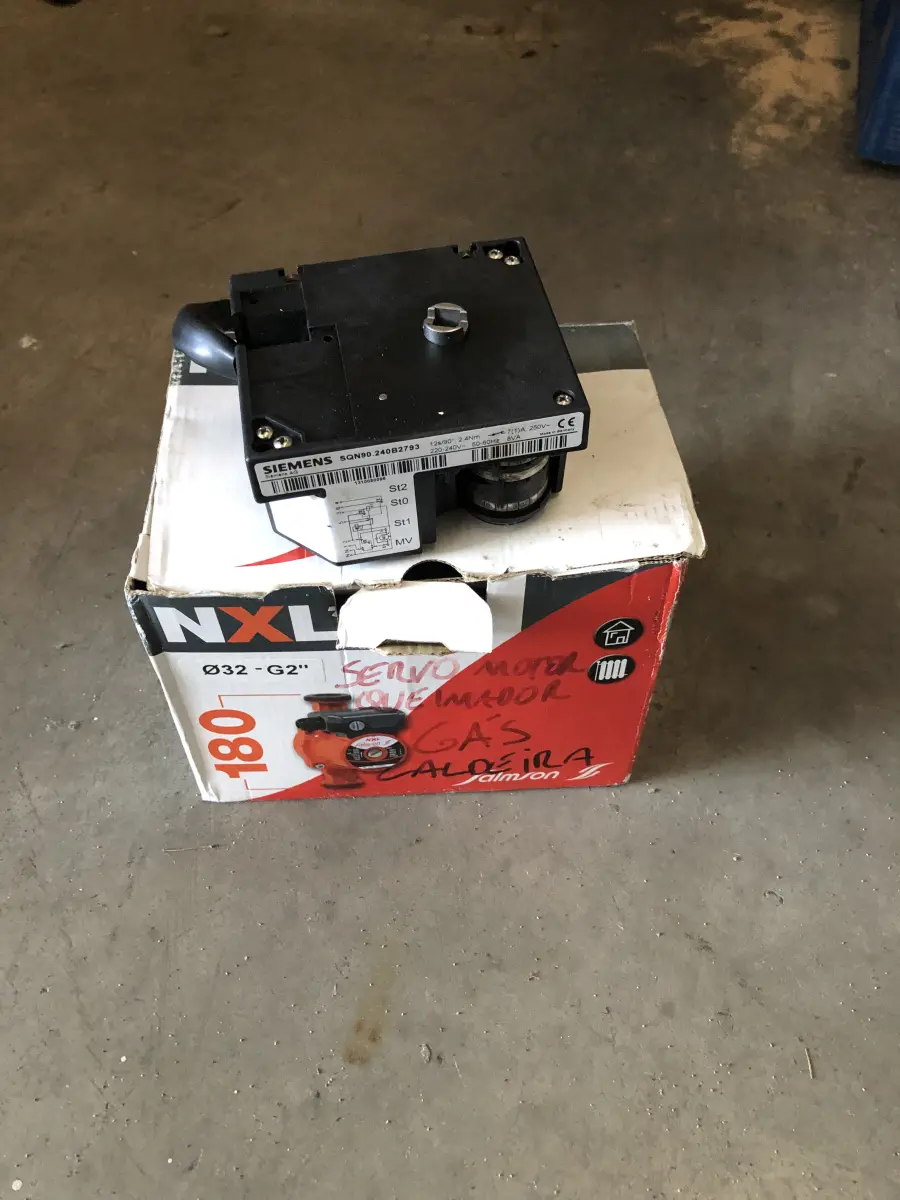 LOTE 001 - LOTE ENGLOBADO DE TODOS OS ITENS DO LEILÃO