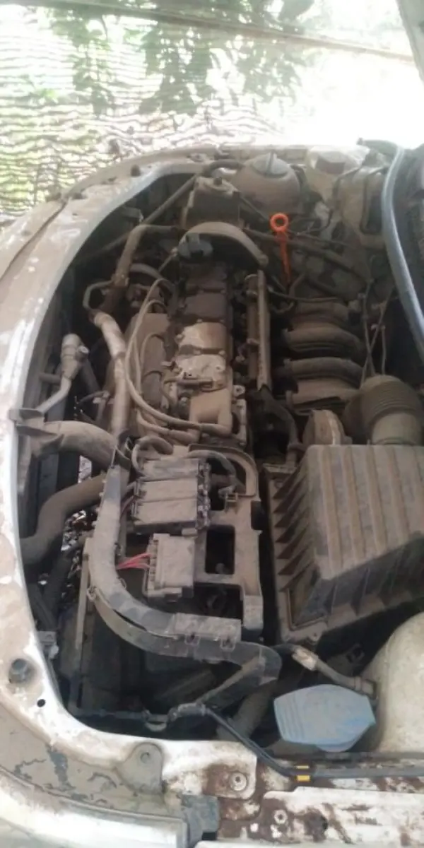 LOTE 1 - Automóvel VW Gol 1.6 Power, 09/10, cor branca, placa IPX 4755