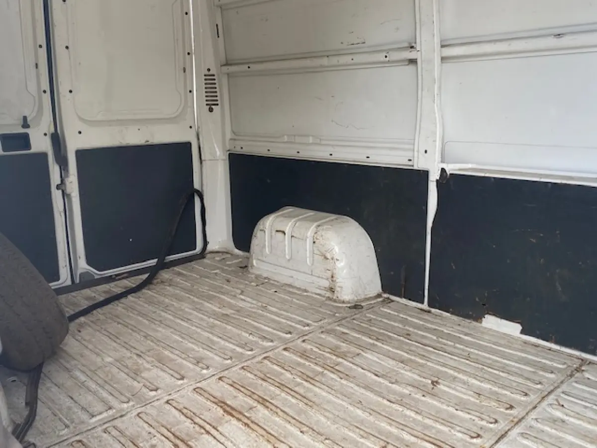 LOTE 006 - Camionete Furgão Fiat Ducato Maxicargo