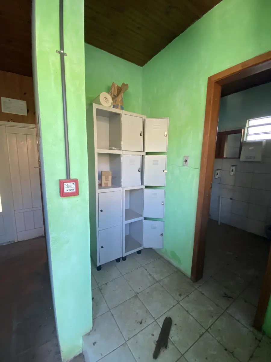 LOTE 001 - Imóvel e maquinas para laticínio