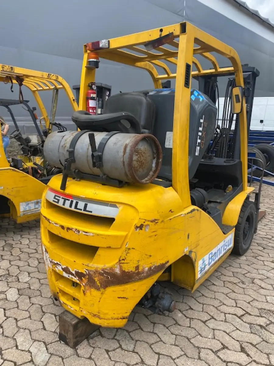 LOTE 001 - Empilhadeira Still CLX25