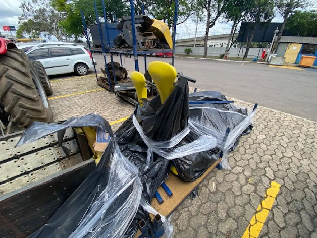 LOTE 005 - Veiculo  elétrico Speedway