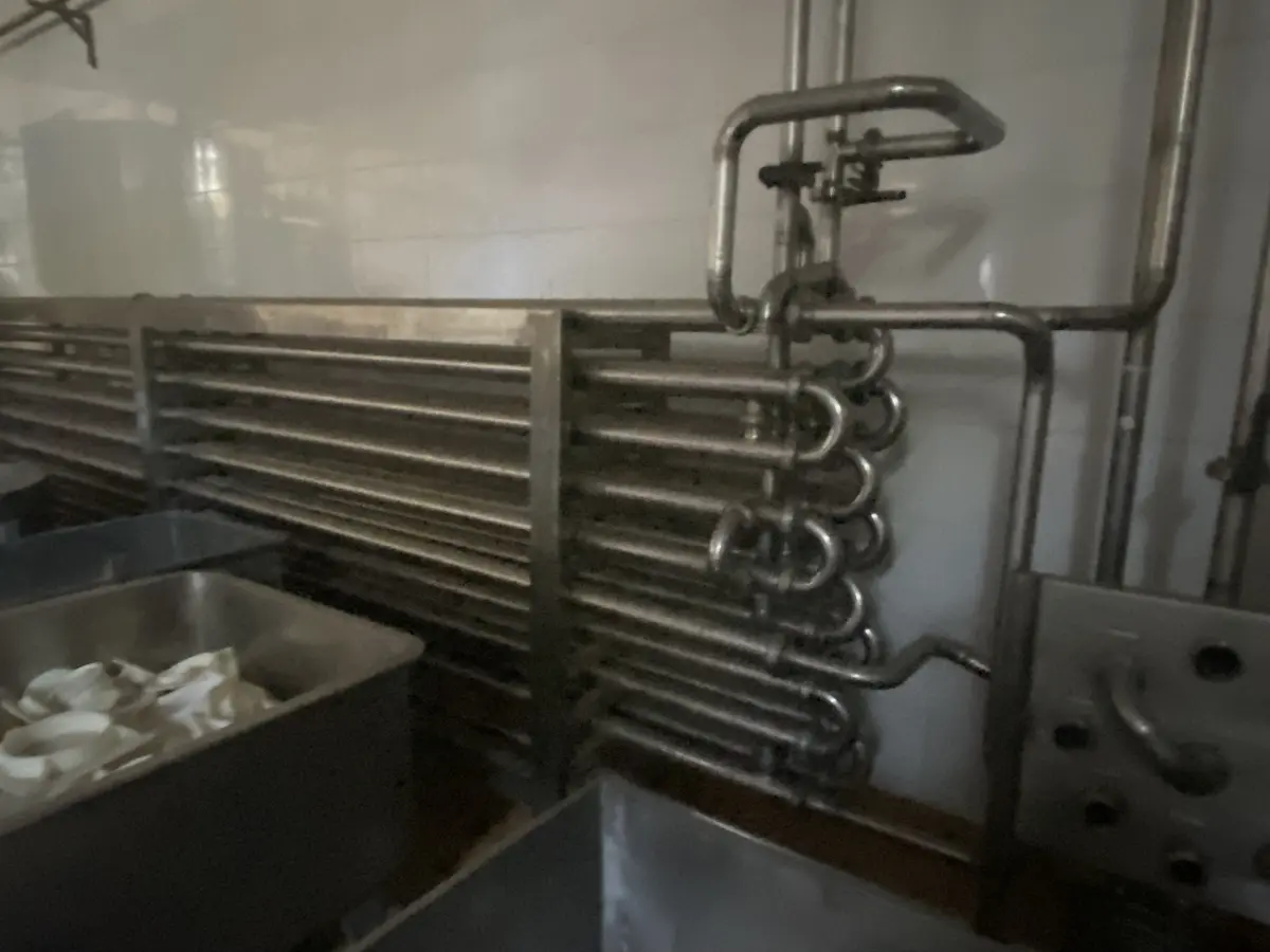 LOTE 028 - 01 trocador de calor inox tubular