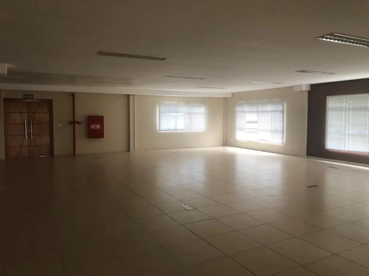 LOTE 1 - LANÇO JÁ RECEBIDO COM 25% DE ENTRADA E SALDO EM 24X COM CORREÇÃO DO IPCA PARA PLANTA INDUSTRIAL COM IMÓVEL E MÁQUINAS -COMPRA ENGLOBADA - LOTE COM PREFERENCIA