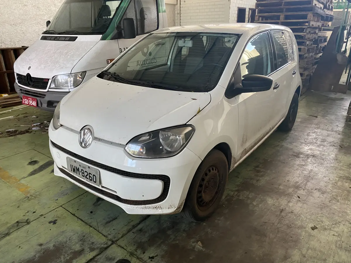 LOTE 06 - VW UP Take MA