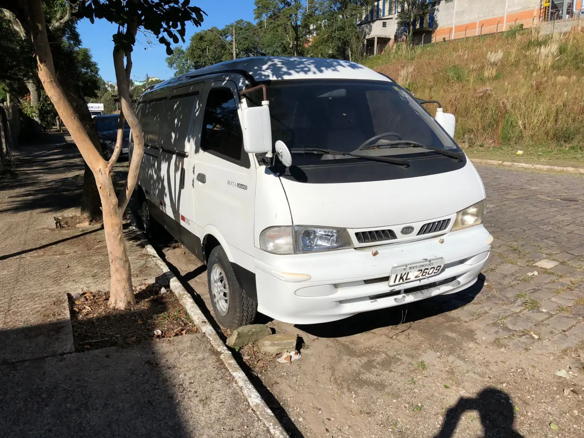 LOTE 01 - I/Kia Besta