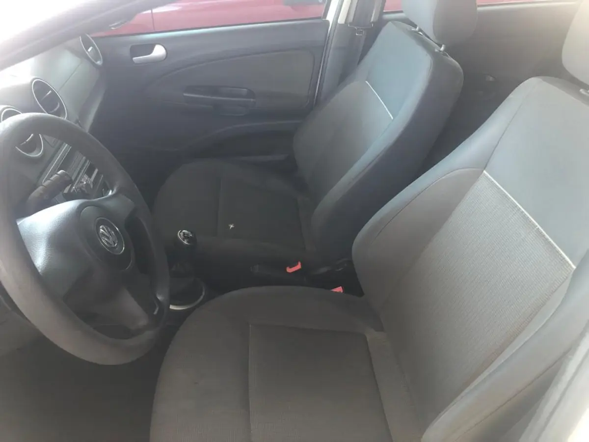 LOTE 054 - VW/GOL 1.0, Branco, ano 2013, placa IUA1819