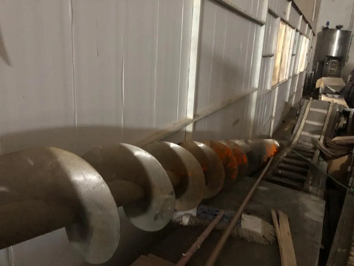 LOTE 030 - ROSCA S/ ESTRUTURA 5m, ano 2008