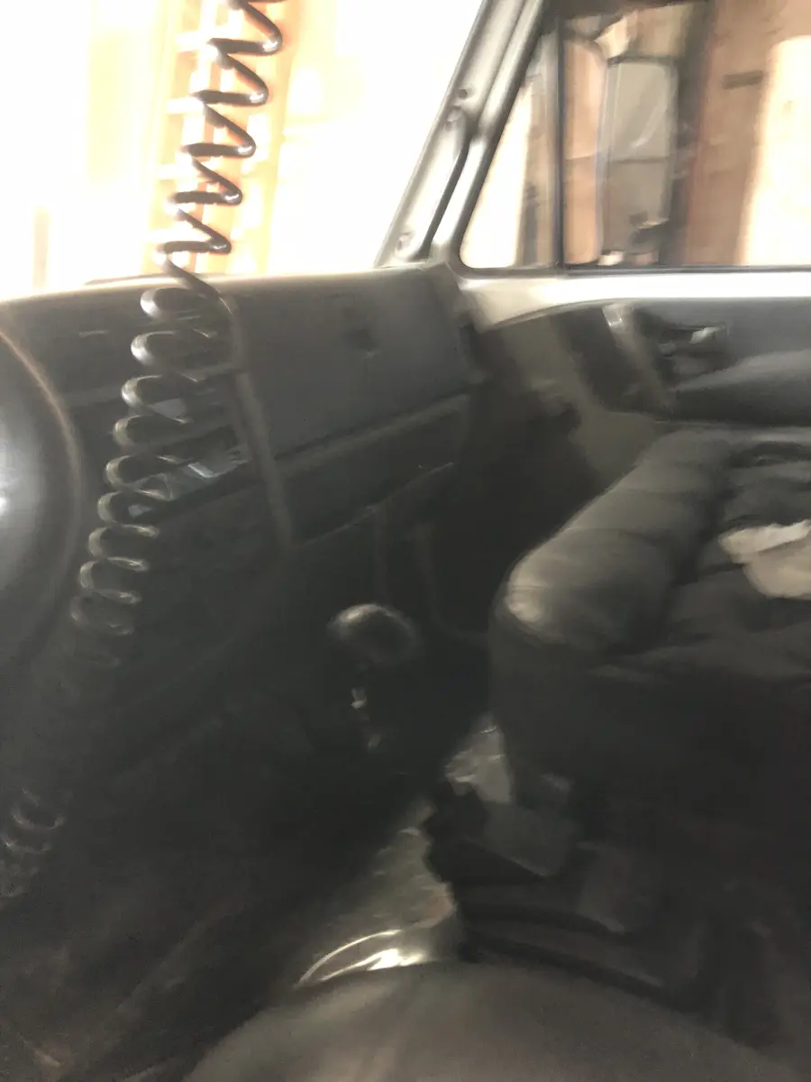 LOTE 078 - Caminhão VW/17.210 com bau, branco, ano 2000, placa MAW3043 