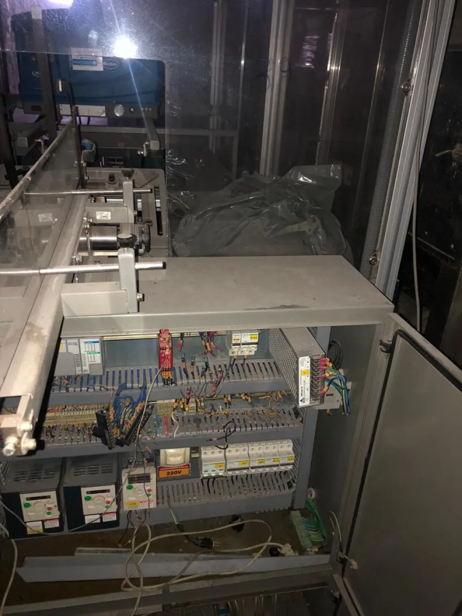 LOTE 034 - ENCARTUCHADEIRA VOLLERCAT FABRIMA, ano 2014