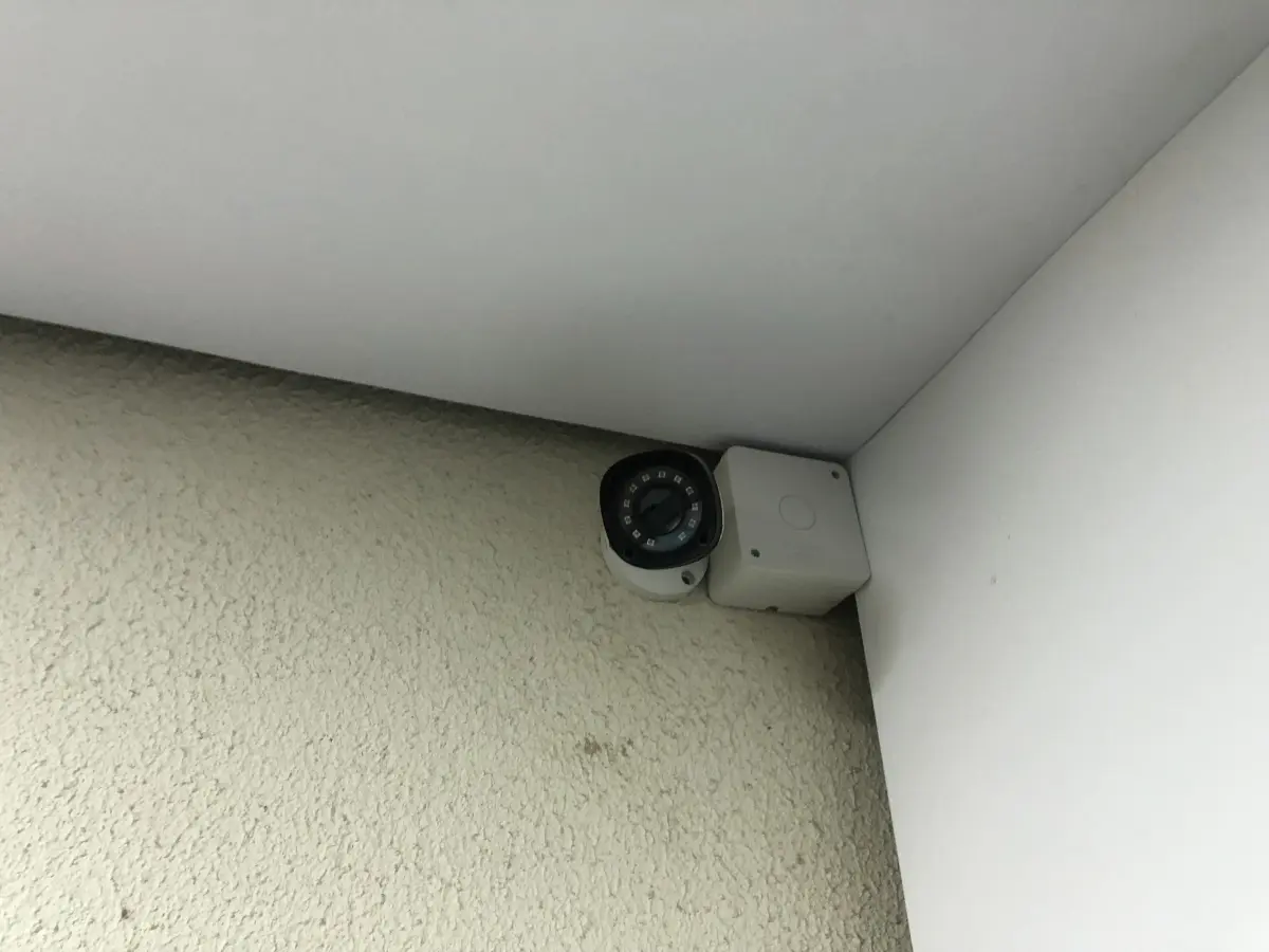 LOTE 051 - Sistema de cameras