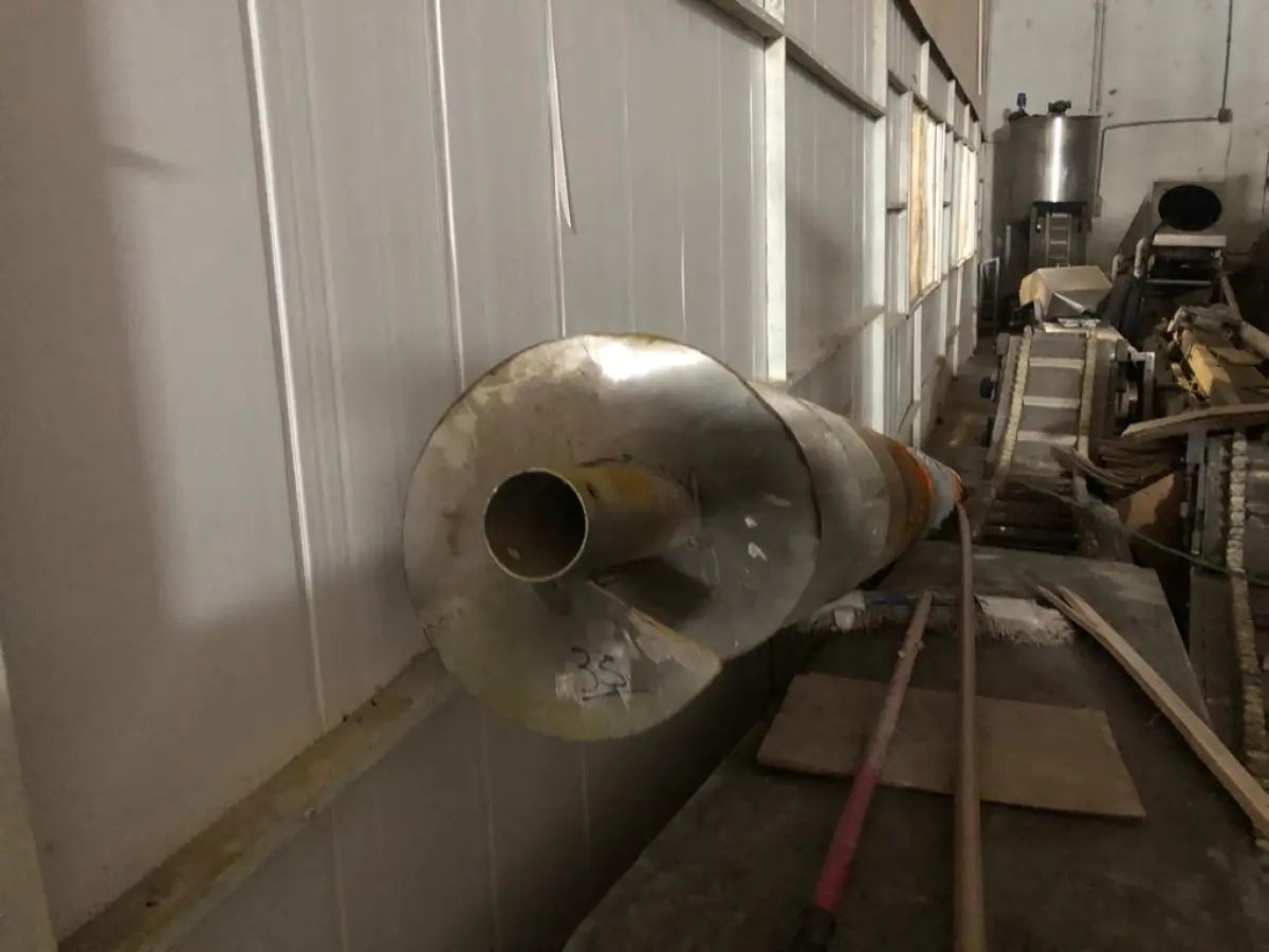 LOTE 030 - ROSCA S/ ESTRUTURA 5m, ano 2008