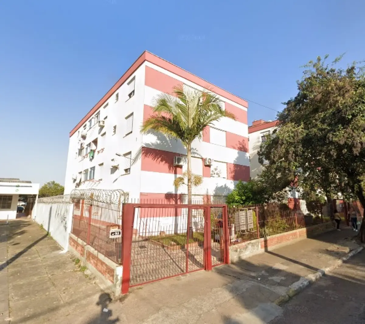 LOTE 000 - APARTAMENTO NO B. ALTO PETRÓPOLIS EM POA