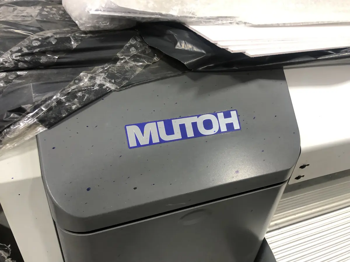 LOTE 054 - Impressora ploter Mutoh 