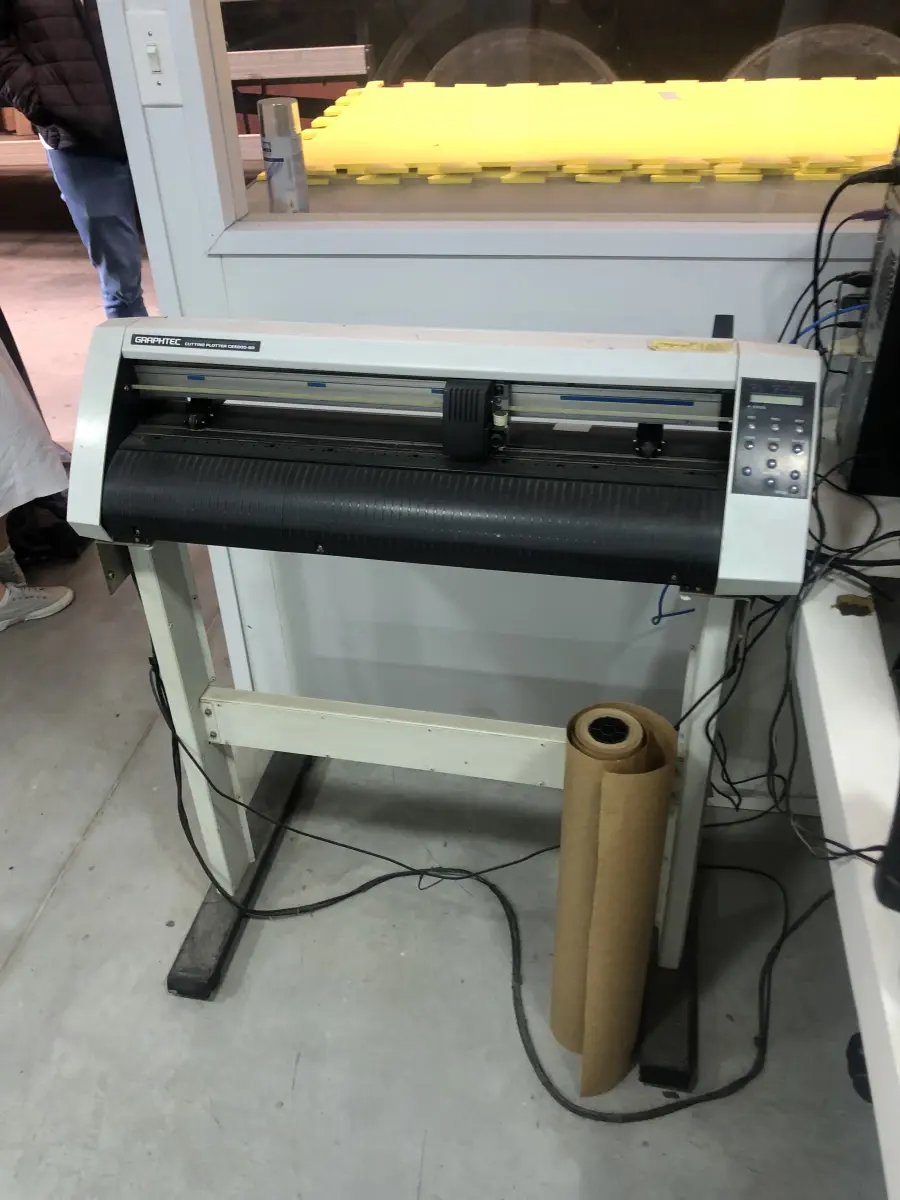 LOTE 048 - Impressora ploter Gfraphtec CE5000-60